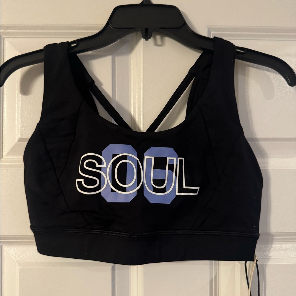 NWT Lululemon sports bra
